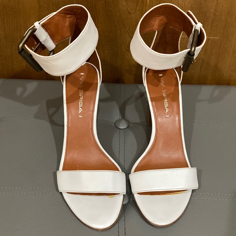 NOW TRENDING VIA SPIGA BLOCK HEEL SANDALS